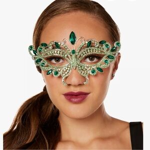 Elegant Green Rhinestone Masquerade Mask